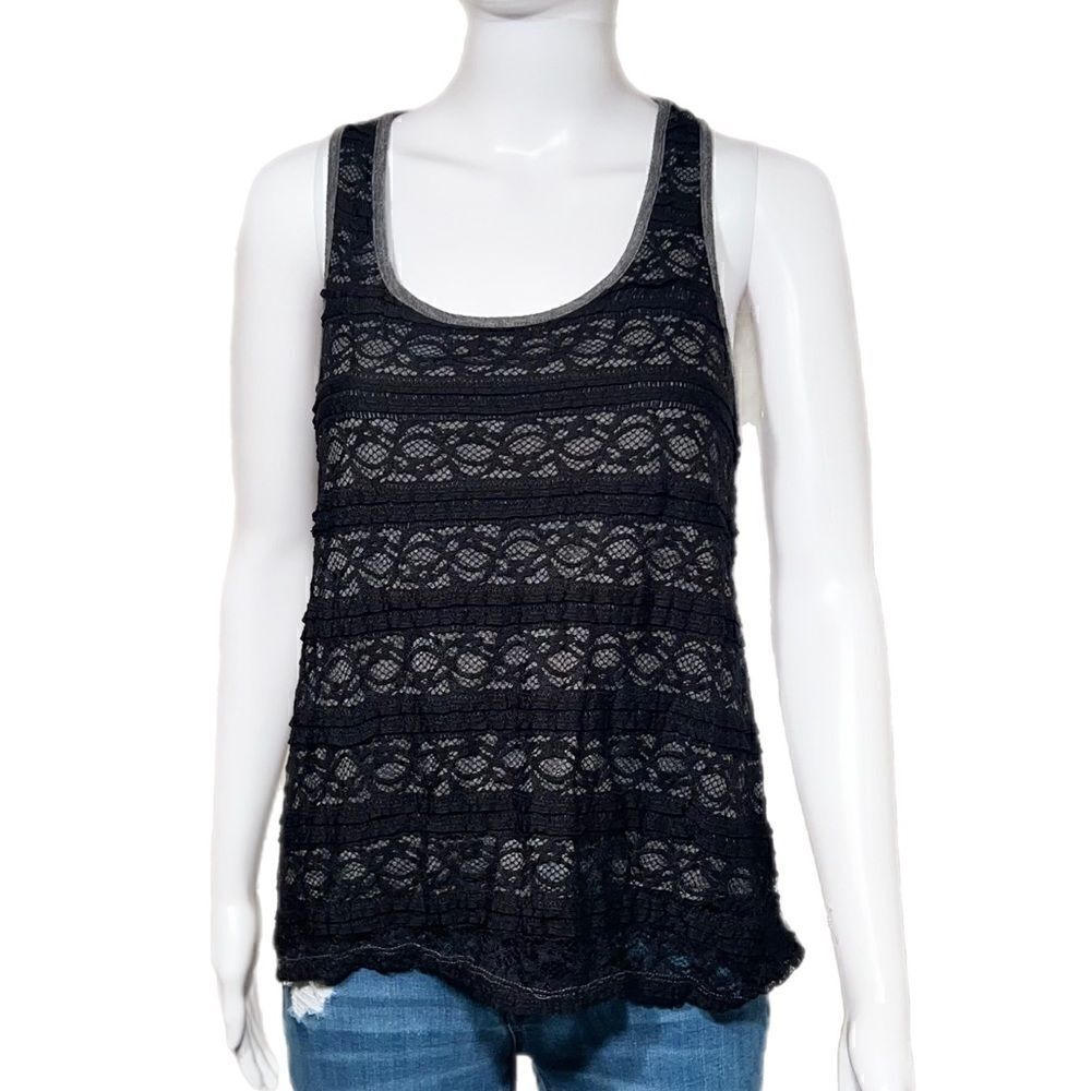 Lace Contrast Tank Top - Picture 4 of 12